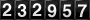232957